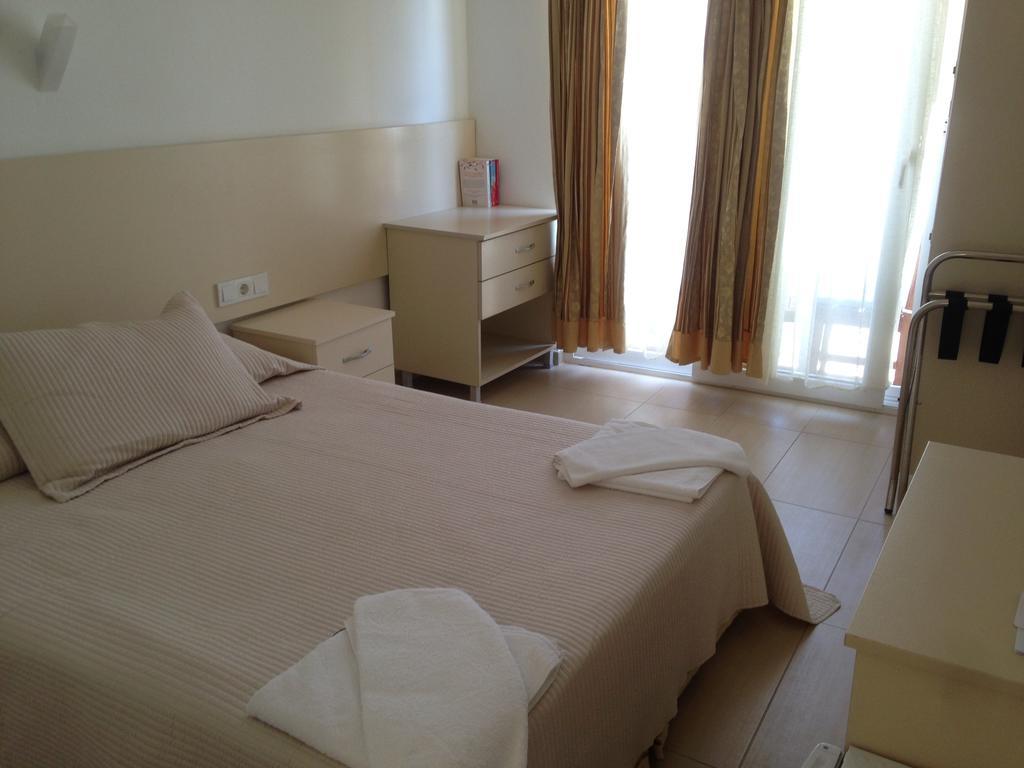 אורטקנט Acelya Hotel מראה חיצוני תמונה